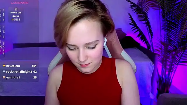 Ellie Heavenly online show from 1, 2, 2026