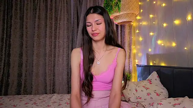 NeliaBermea online show from 16, 4, 2026