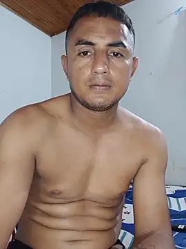 Snapshot of knox_zeque chatting on 4, 6, 2026 knox zeque online show from 4, 6, 2026