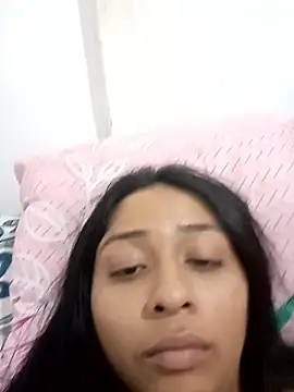 Snapshot of chaveirinho18 chatting on 13, 1, 2026 chaveirinho18 online show from 13, 1, 2026