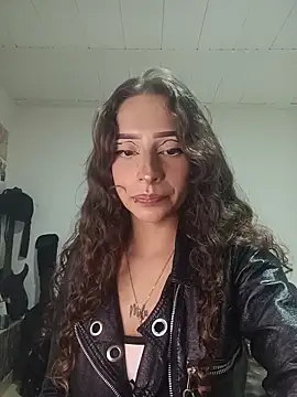 AlexxaAndRileyy online show from 1, 5, 2026