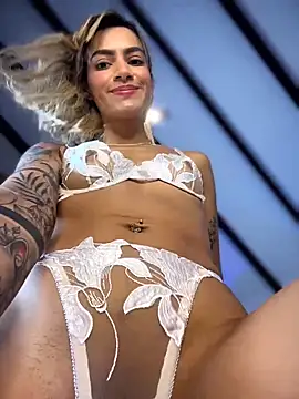 SweetTroubleXXX online show from 3, 2, 2026