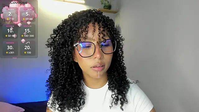 Corinnah Beauty online show from 3, 2, 2026