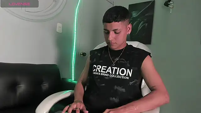 Snapshot of Liam9_ chatting on 17, 1, 2026 Liam9 online show from 17, 1, 2026