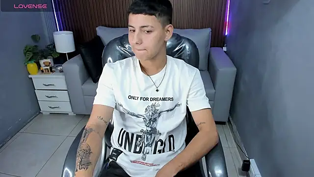 Snapshot of Liam9_ chatting on 9, 2, 2026 Liam9 online show from 9, 2, 2026