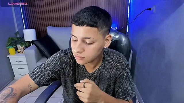 Snapshot of Liam9_ chatting on 27, 2, 2026 Liam9 online show from 27, 2, 2026