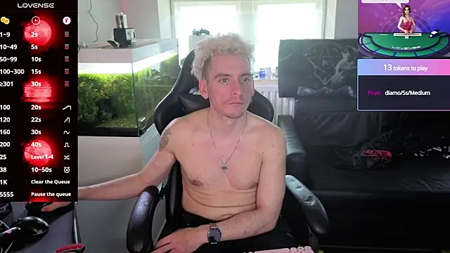 Rayzel White online show from 18, 6, 2026