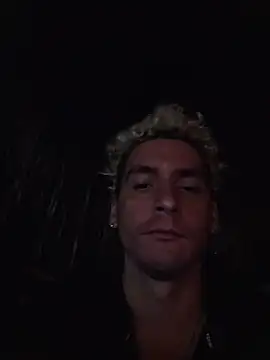 Rayzel White online show from 26, 7, 2026