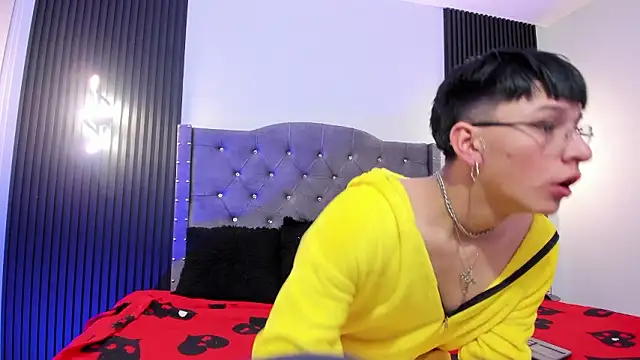 Alexander Collinss online show from 3, 2, 2026