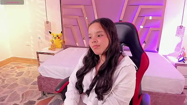 LilyPetite  online show from 14, 1, 2026