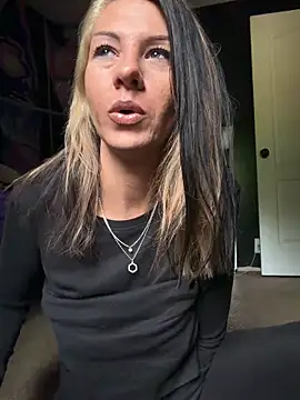 tastemecaroline online show from 30, 4, 2026