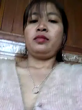 miumiu sexy2x online show from 14, 3, 2026