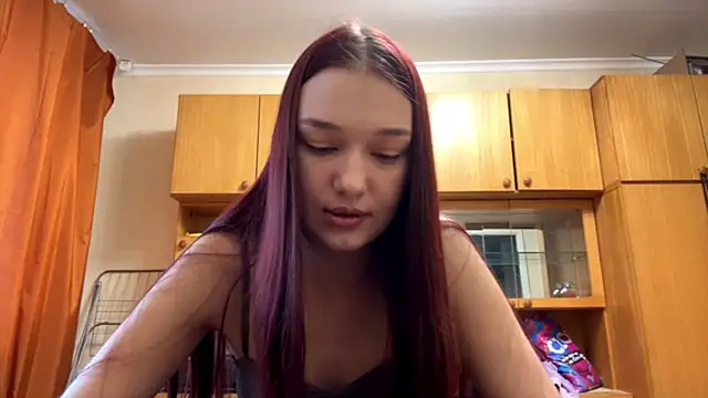 CrystalPfeiffer online show from 13, 1, 2026