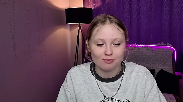 Snapshot of Sweet_M1la chatting on 28, 2, 2026 Sweet M1la online show from 28, 2, 2026