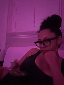 Snapshot of cartierprincess chatting on 13, 3, 2026 cartierprincess online show from 13, 3, 2026