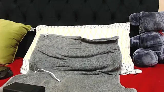 SexyPureFire001 online show from 29, 4, 2026