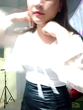 Lisakeem online show from 28, 6, 2026