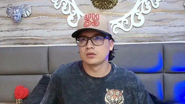 Snapshot of Danner_Alaia chatting on 25, 2, 2026 Danner Alaia online show from 25, 2, 2026