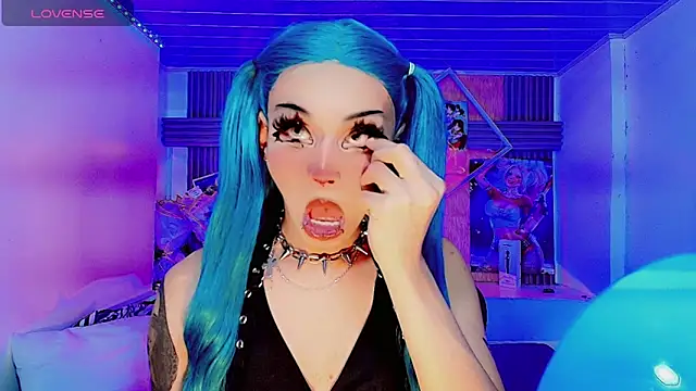 Lisa sparkleee online show from 9, 5, 2026