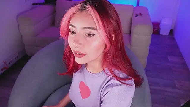 Dakota velvet  online show from 13, 2, 2026