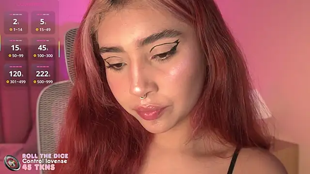 Dakota velvet  online show from 19, 4, 2026