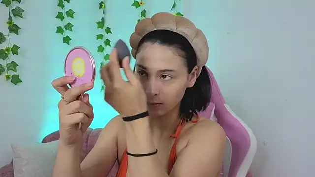 Madisonn cortes online show from 10, 2, 2026