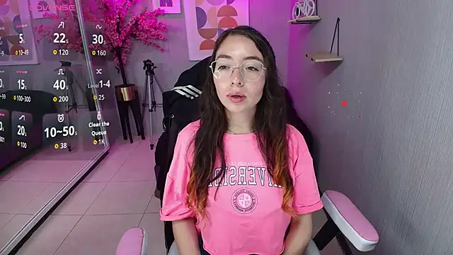 Veronica miiller online show from 4, 3, 2026