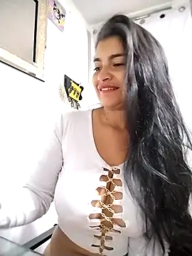 Snapshot of Scarlett_Hot69 chatting on 13, 5, 2026 Scarlett Hot69 online show from 13, 5, 2026