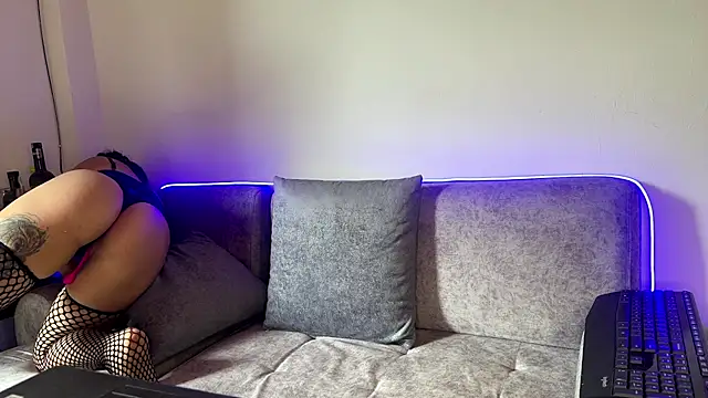 Snapshot of selenaln chatting on 15, 2, 2026 selenaln online show from 15, 2, 2026