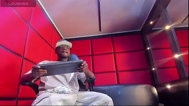 Snapshot of Jeff_Black99 chatting on 7, 2, 2026 Jeff Black99 online show from 7, 2, 2026