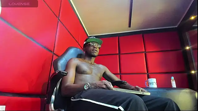 Snapshot of Jeff_Black99 chatting on 9, 2, 2026 Jeff Black99 online show from 9, 2, 2026