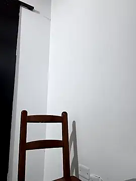 ELOISE MONTONAVI online show from 6, 2, 2026