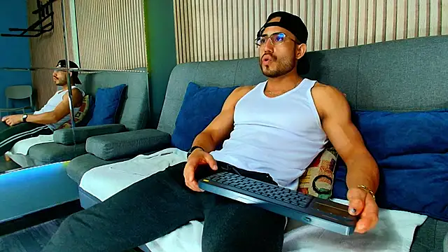 Vans Ross online show from 13, 2, 2026