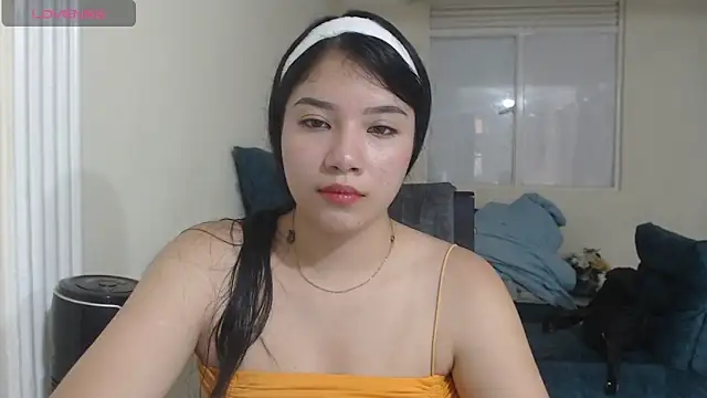 Snapshot of mia_girl07 chatting on 2, 5, 2026 mia girl07 online show from 2, 5, 2026