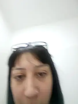Snapshot of KomiCatt chatting on 28, 4, 2026 KomiCatt online show from 28, 4, 2026