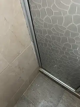 Arleymounthblack online show from 4, 4, 2026