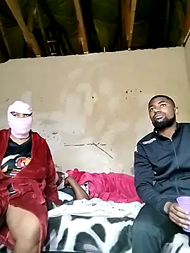 Snapshot of KAT_AND_DEE chatting on 3, 3, 2026 KAT AND DEE online show from 3, 3, 2026