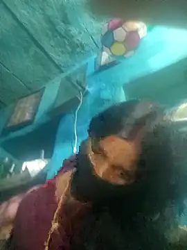 priyasharma899 online show from 10, 3, 2026