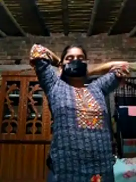 Hot Sweeti online show from 1, 4, 2026