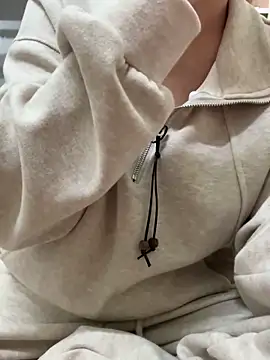 Snapshot of Donna9696 chatting on 11, 3, 2026 Donna9696 online show from 11, 3, 2026