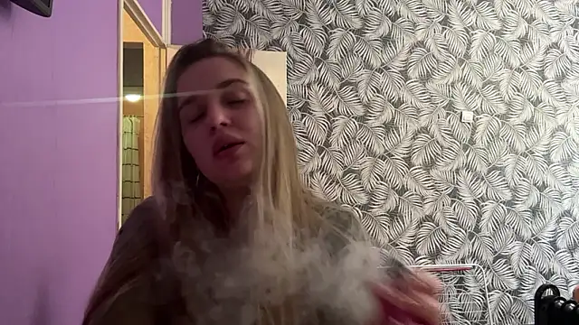 FelicidadChiariello online show from 16, 1, 2026