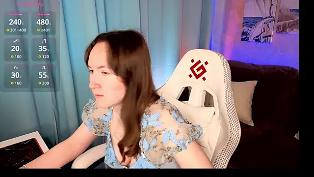 Snapshot of SindieStorm chatting on 15, 4, 2026 SindieStorm online show from 15, 4, 2026