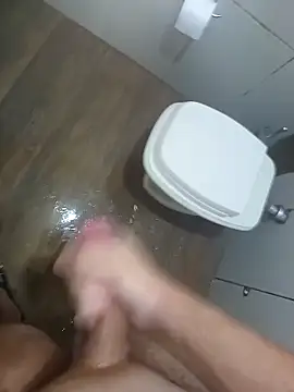 Snapshot of Felipe_20cm chatting on 1, 2, 2026 Felipe 20cm online show from 1, 2, 2026