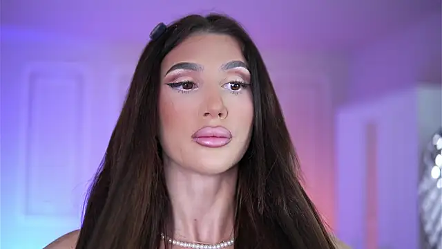 SammiMonroe online show from 17, 4, 2026