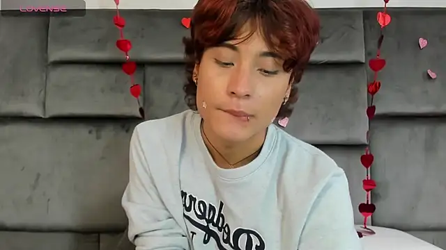 Snapshot of Liam_Grant chatting on 11, 2, 2026 Liam Grant online show from 11, 2, 2026