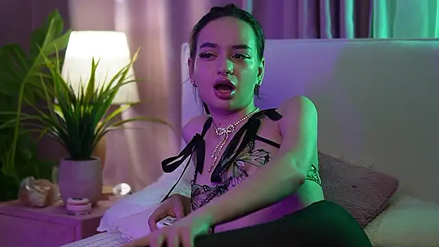 AriellaKitty online show from 6, 2, 2026