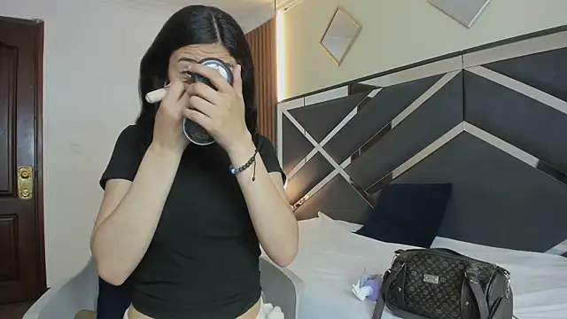 Ambarross  online show from 18, 2, 2026