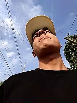 Snapshot of attractive-sexx chatting on 18, 3, 2026 attractive-sexx online show from 18, 3, 2026