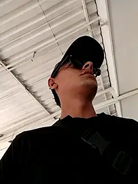 Snapshot of attractive-sexx chatting on 27, 3, 2026 attractive-sexx online show from 27, 3, 2026