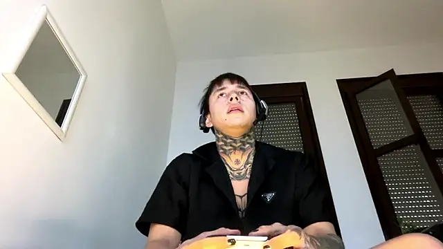 COLOMBIAN20CM online show from 8, 3, 2026